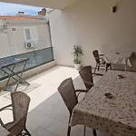 Casa de hóspedes House Roza Tučepi