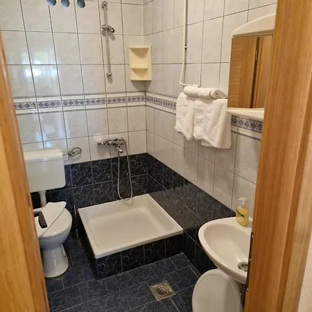 House Roza 3* Tucepi
