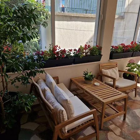 Guest house House Roza