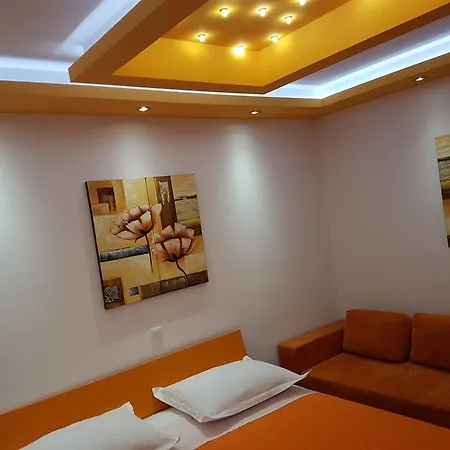 House Roza 3*