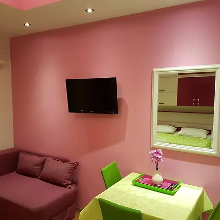 House Roza 3* Tucepi