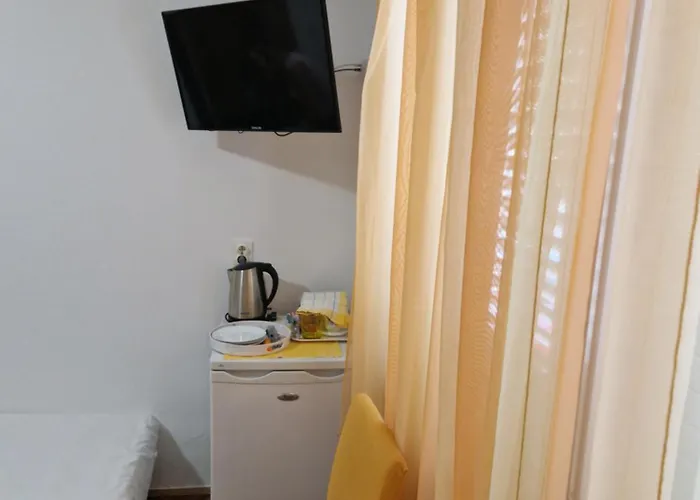 House Roza Pensionat