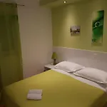 House Roza