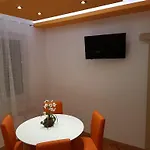 Pensjonat House Roza 3*